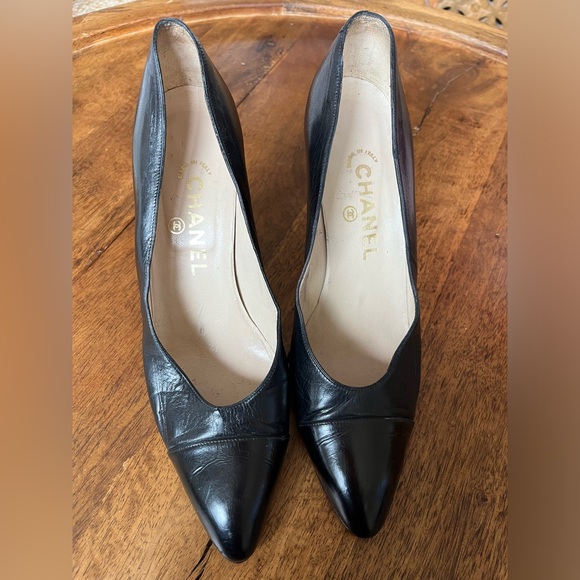 Vintage classic Chanel heel pump. It’s a jewel! - Picture 3 of 6